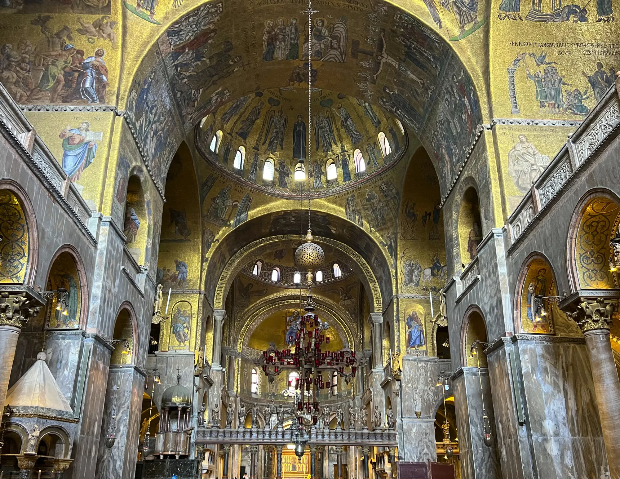 Golden mosaics on the roof of the basilica